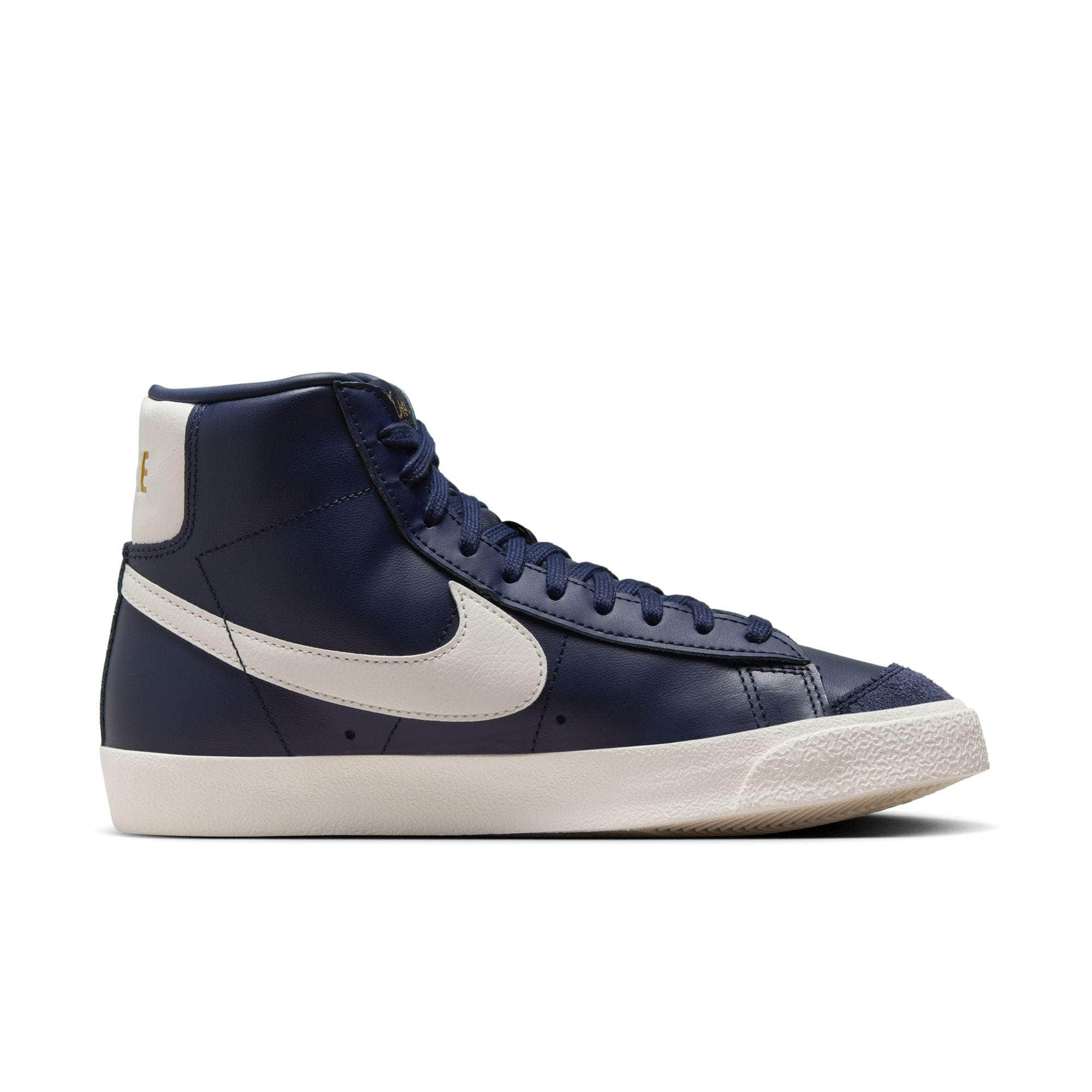 Nike FOOTWEAR Nike Blazer Mid '77 - Women's