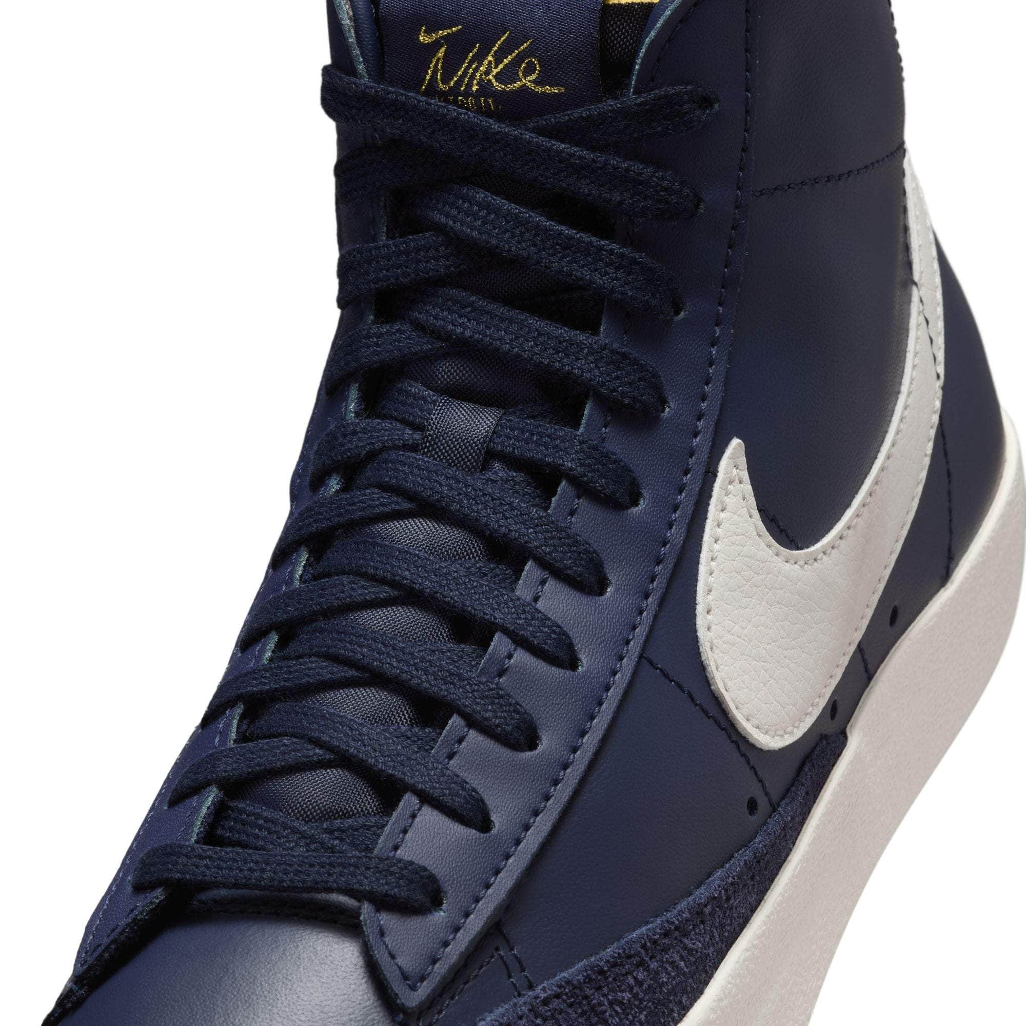 Nike FOOTWEAR Nike Blazer Mid '77 - Women's