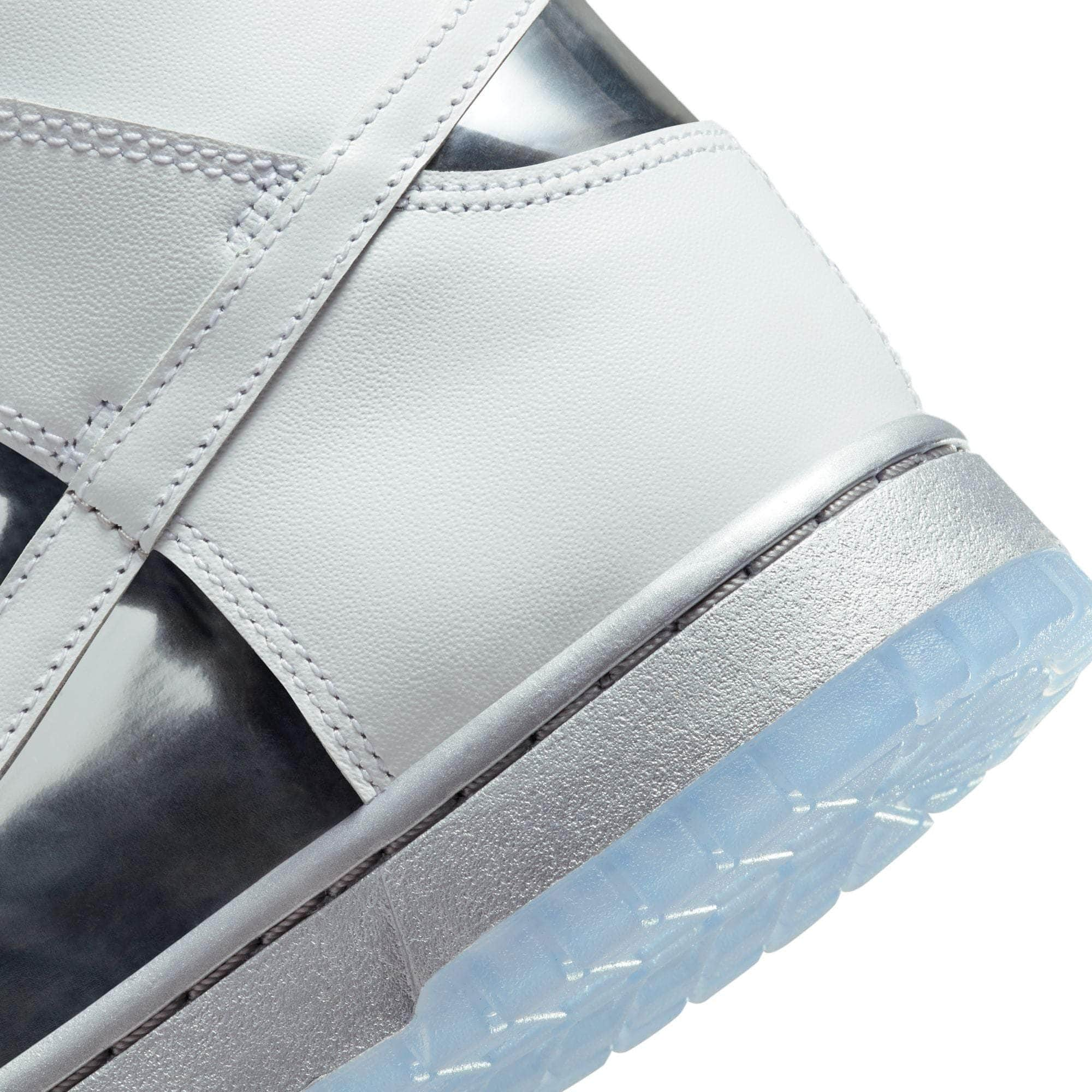 NIKE FOOTWEAR Nike Dunk High Chrome - Women's