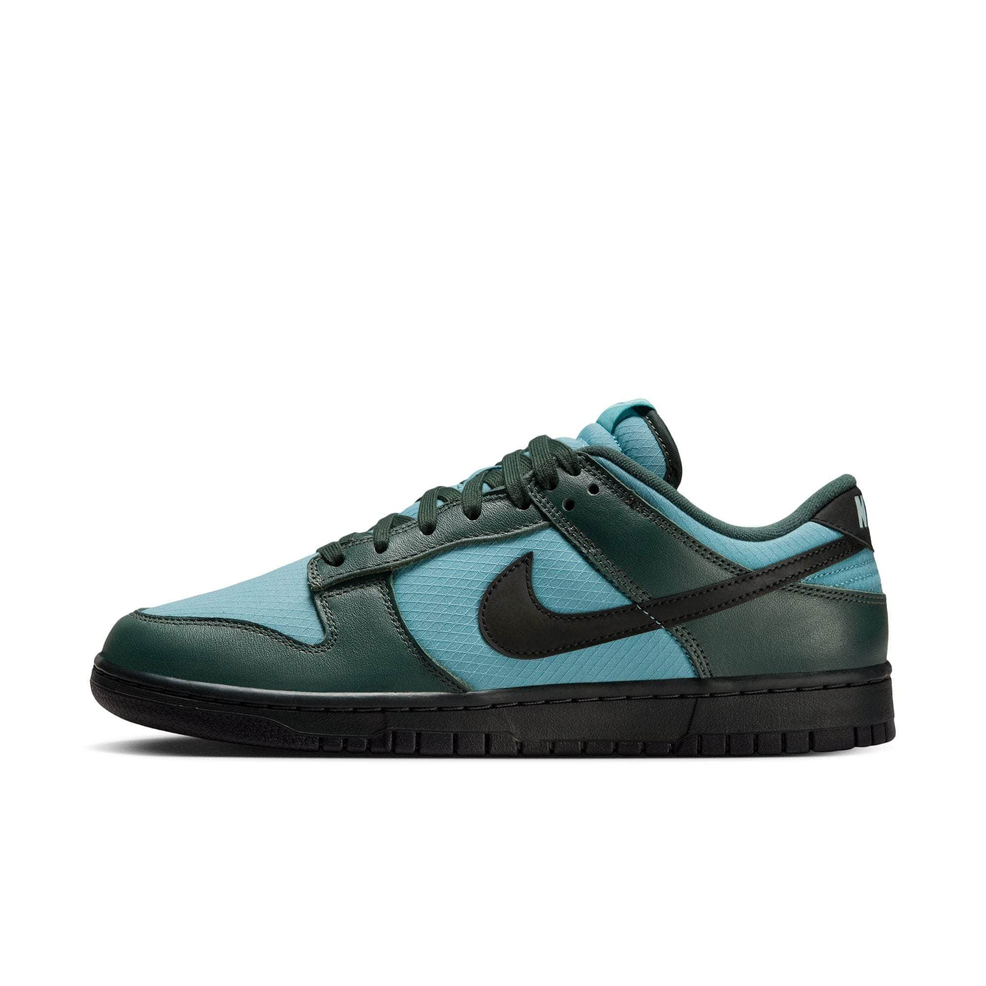 Nike FOOTWEAR Nike Dunk Low Retro SE Winterized - Men's