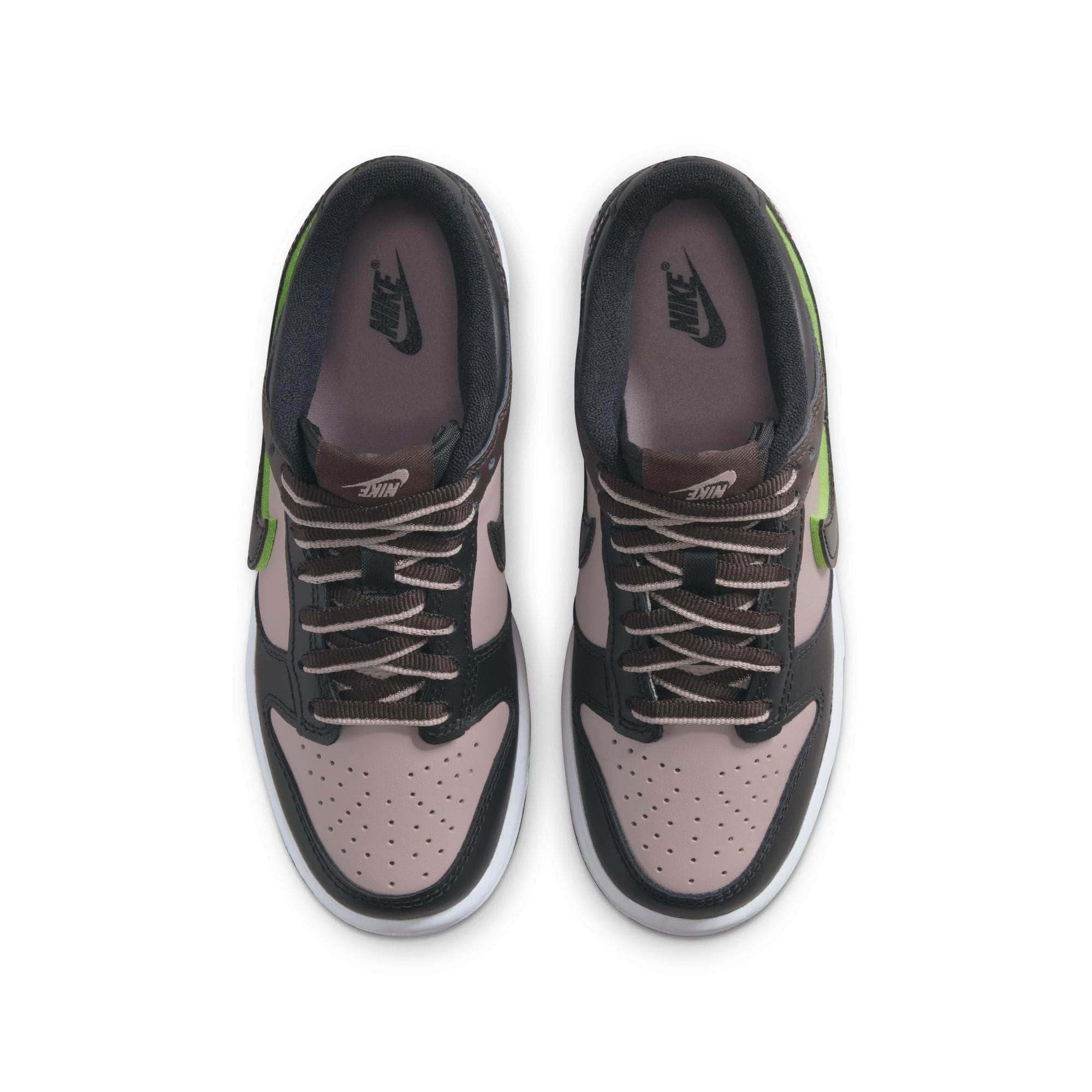 Nike Dunk Low SE - Non Adult
