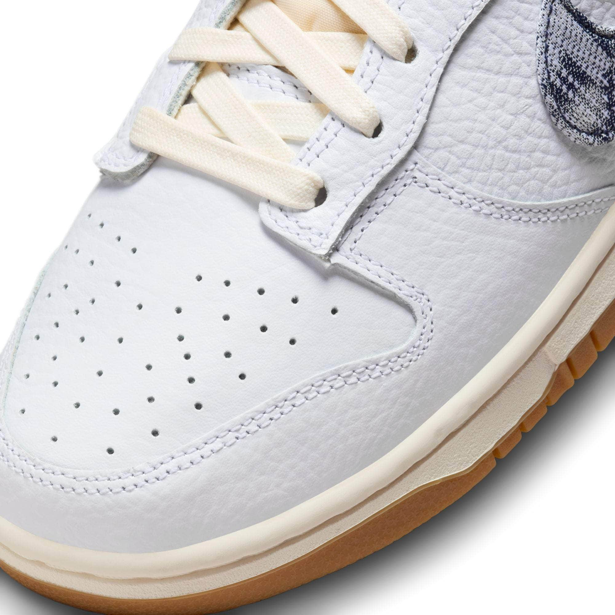 Nike Dunk SB Denim  Nike sb shoes, Sneakers men fashion, Sneakers