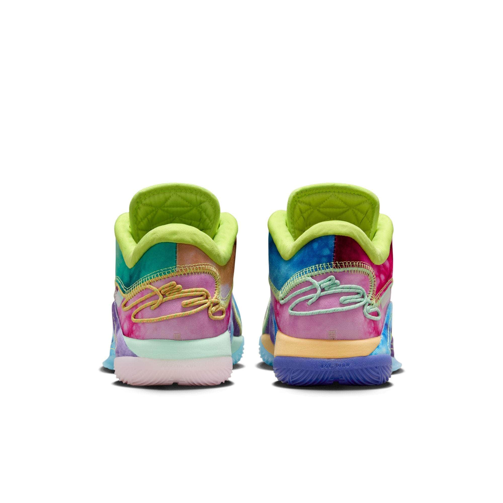 シューズ(男性用) Nike Lebron XXII EP 26.0 The LeBron XXII Is Built To Handle Pressure and Powerful Moves
