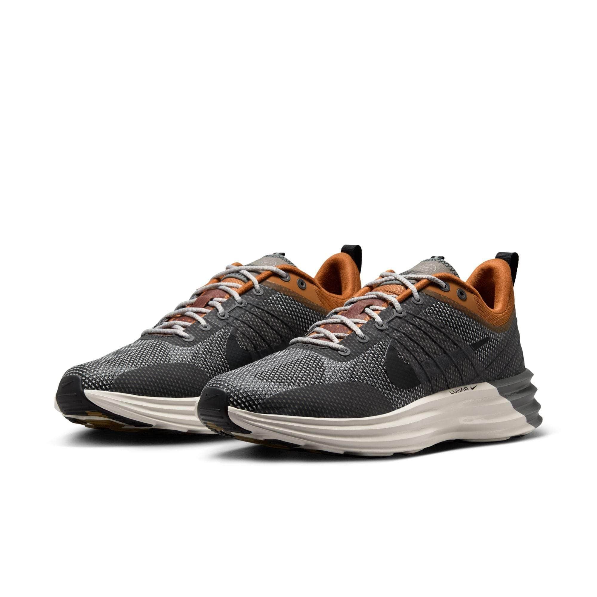 Nike FOOTWEAR Nike Lunar Roam SE - Men's