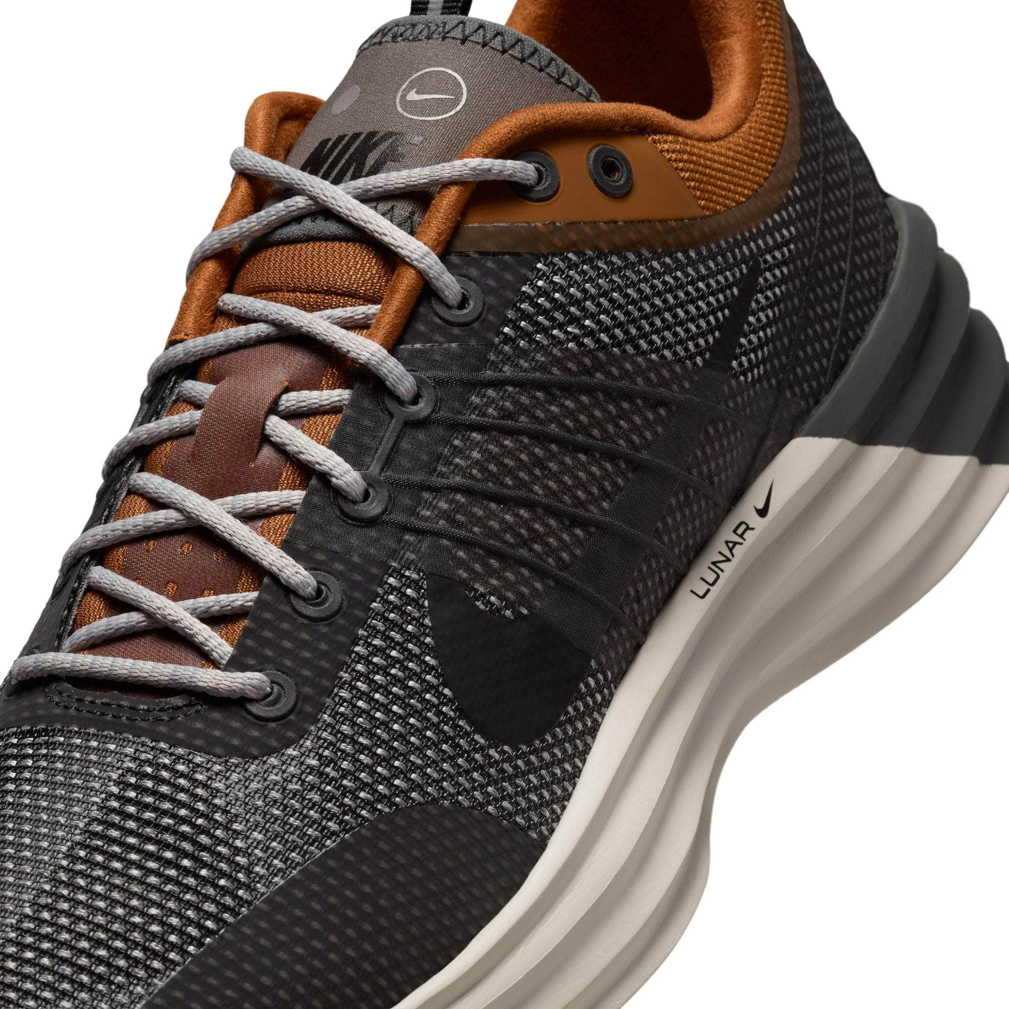 Nike FOOTWEAR Nike Lunar Roam SE - Men's