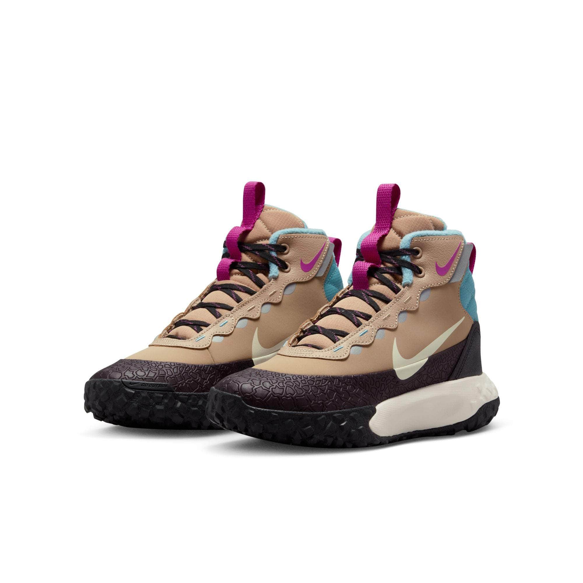 スニーカー Nike Terrace Scout Junior Boots HQ3472-122 Amazon.com | Nike Terrascout Big Kids' Boots (HQ3472-122