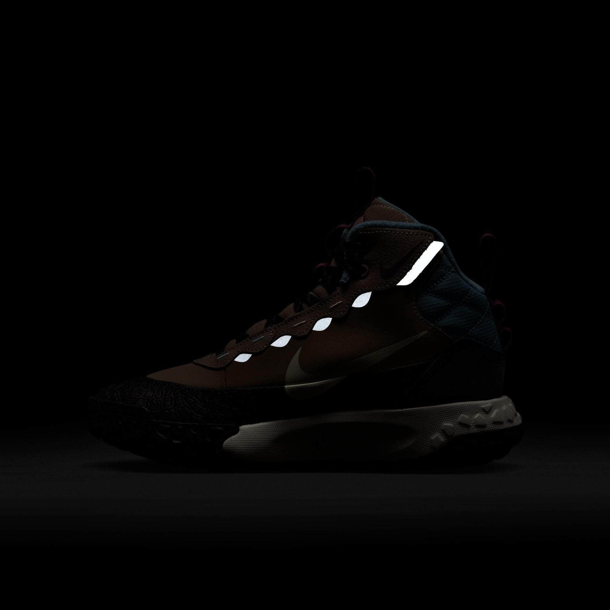 Nike Terrascout Boots - Kid's Grade School