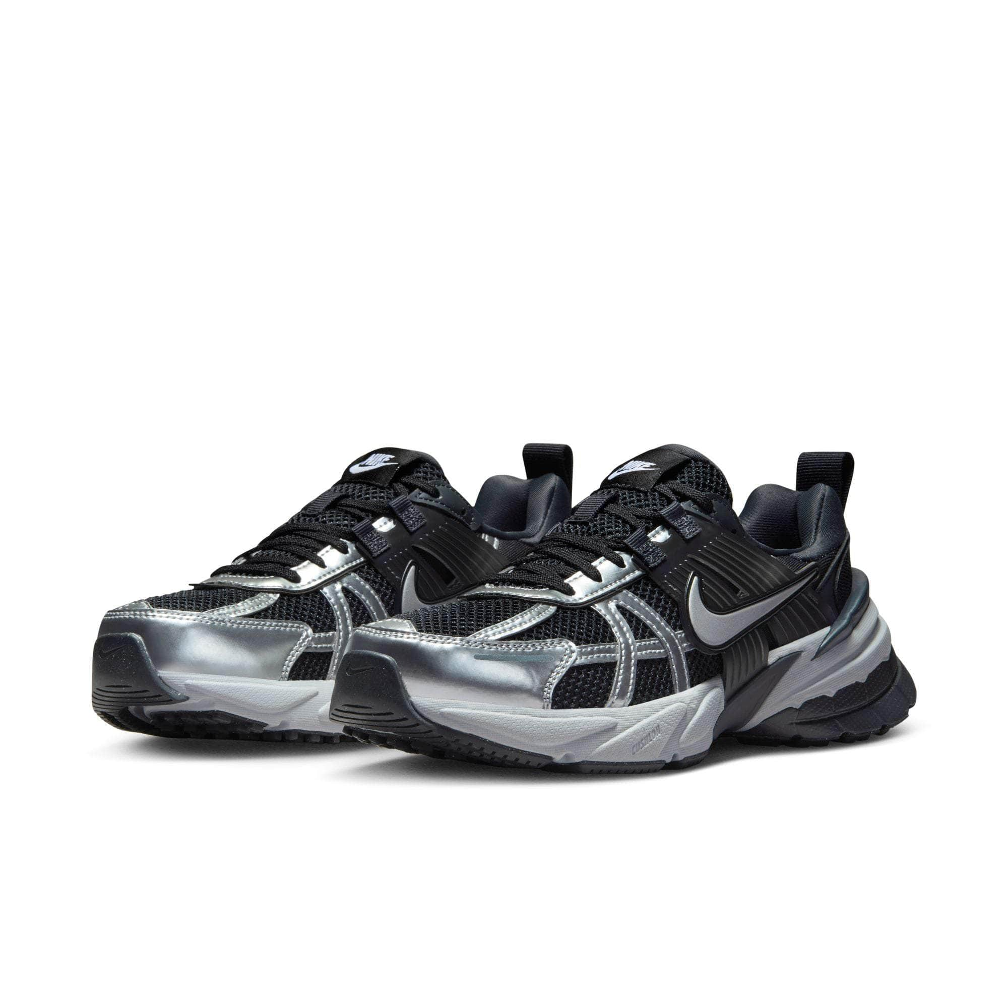 Nike FOOTWEAR Nike V2K Run - Women's