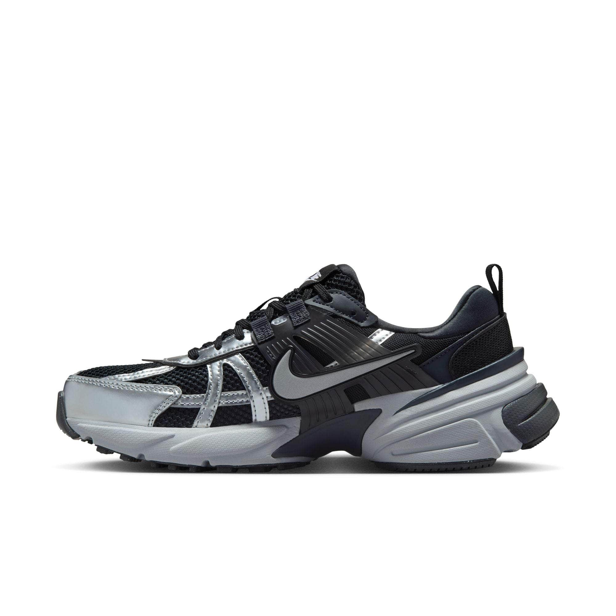 Nike FOOTWEAR Nike V2K Run - Women's