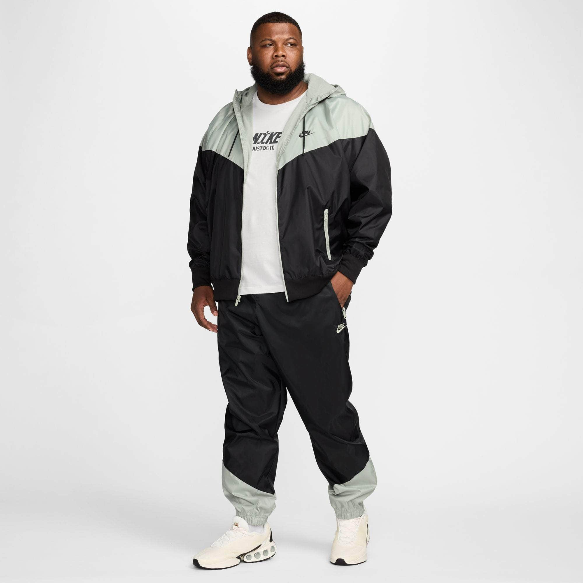 Nike FOOTWEAR Nike Windrunner Woven Lined Pants - Men's