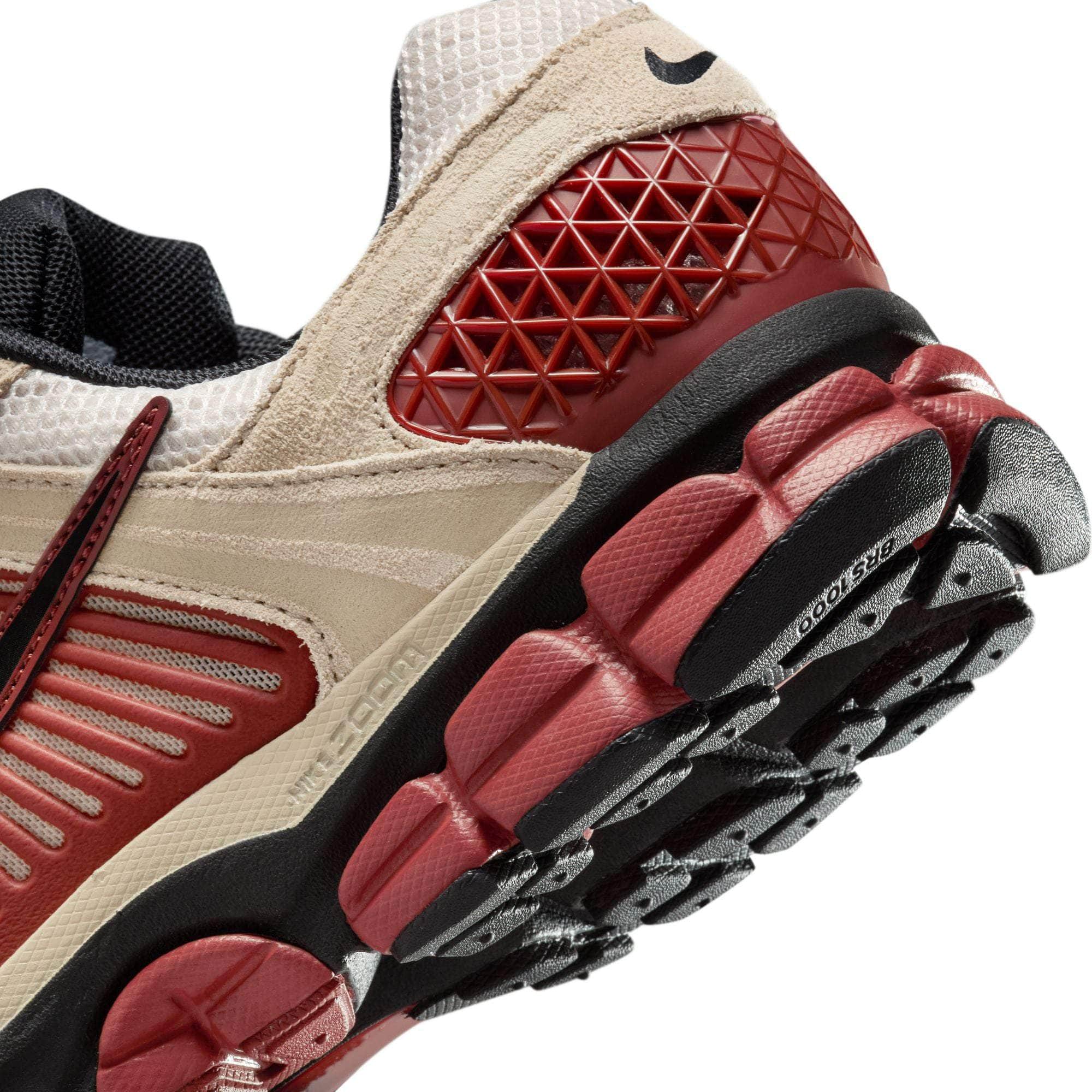 NIKE FOOTWEAR Nike Zoom Vomero 5 "Desert Khaki Light Orewood Brown Mars Stone Black" - Men's