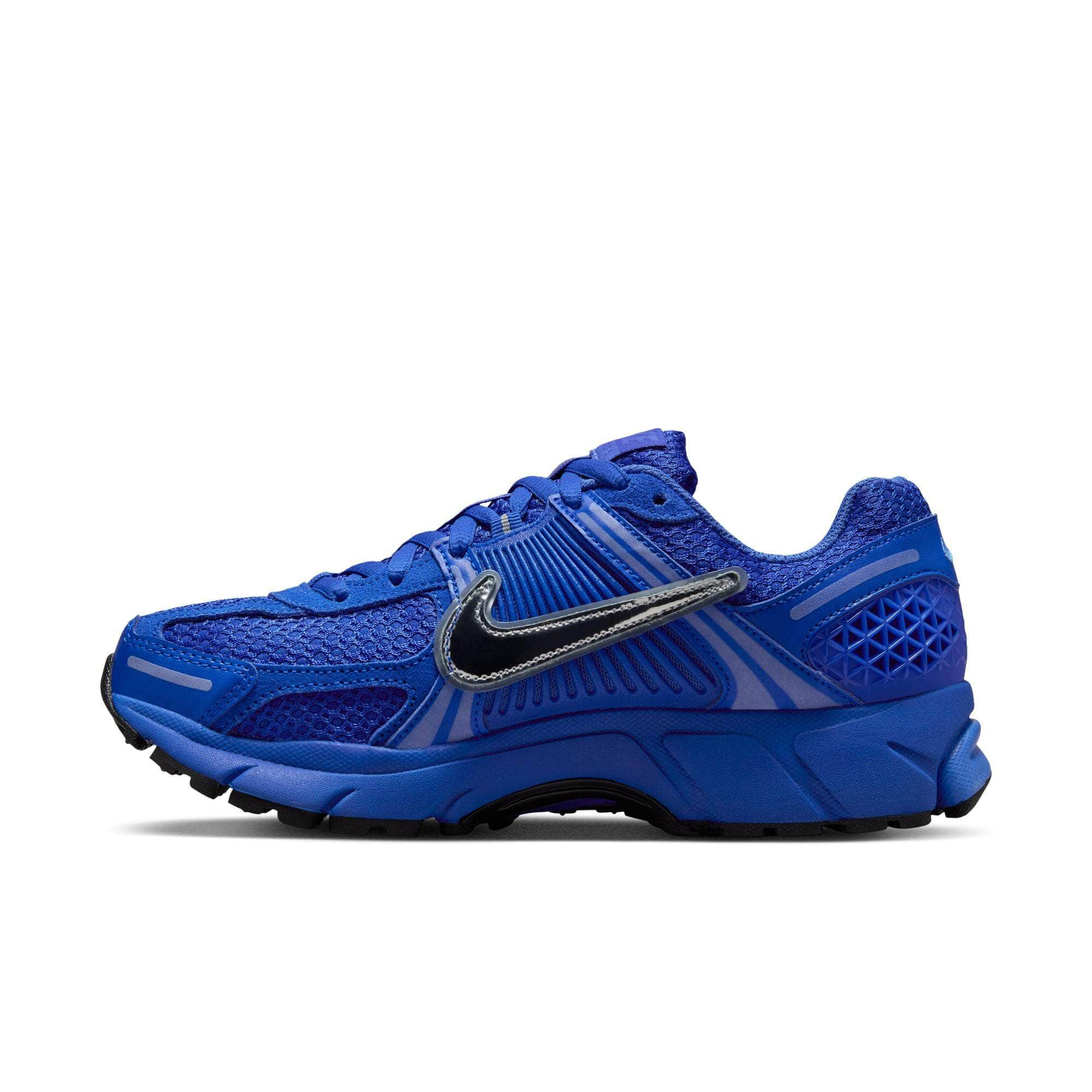 Nike FOOTWEAR Nike Zoom Vomero 5 - Women's