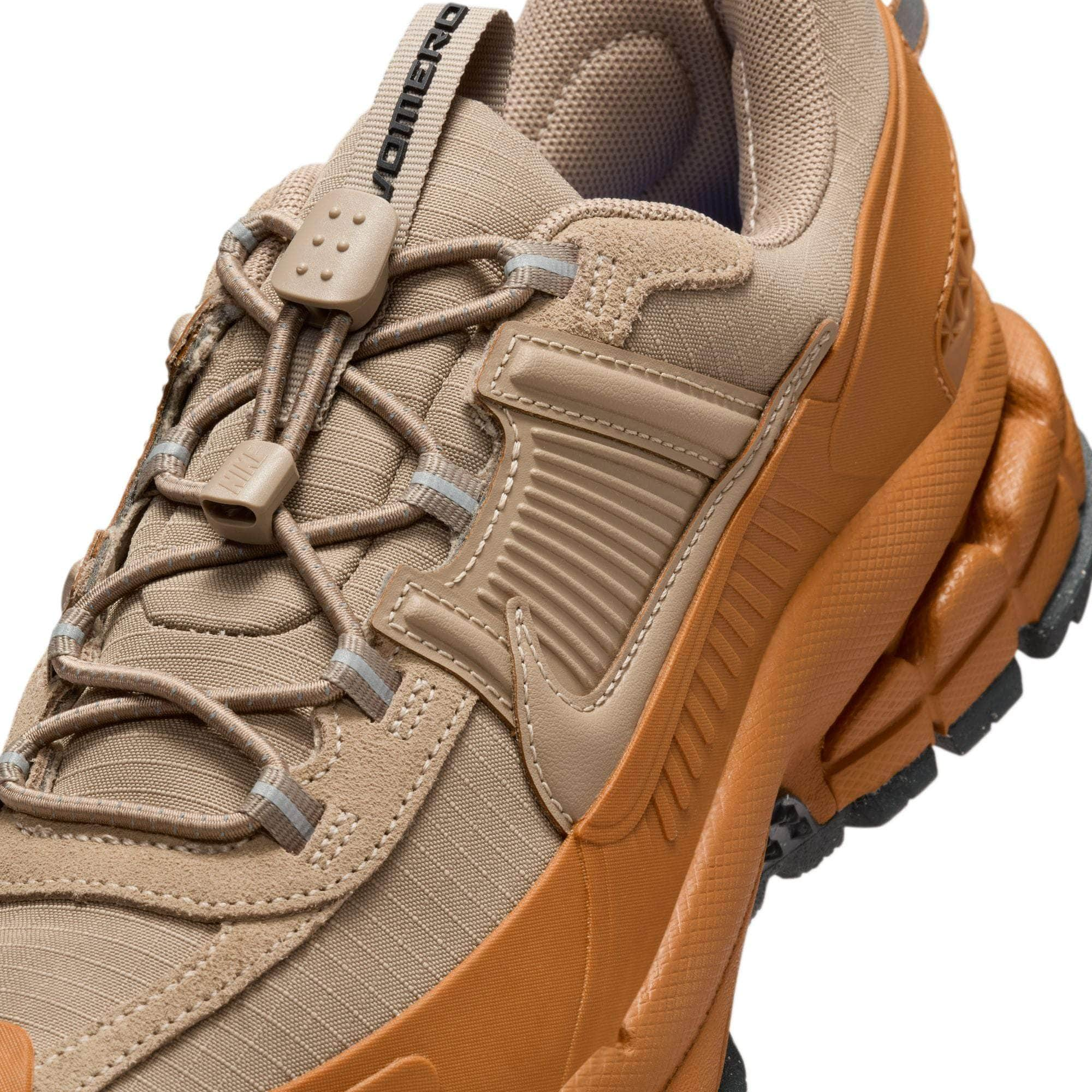 Nike FOOTWEAR Nike Zoom Vomero Roam Winterized "Flax" -  Women's