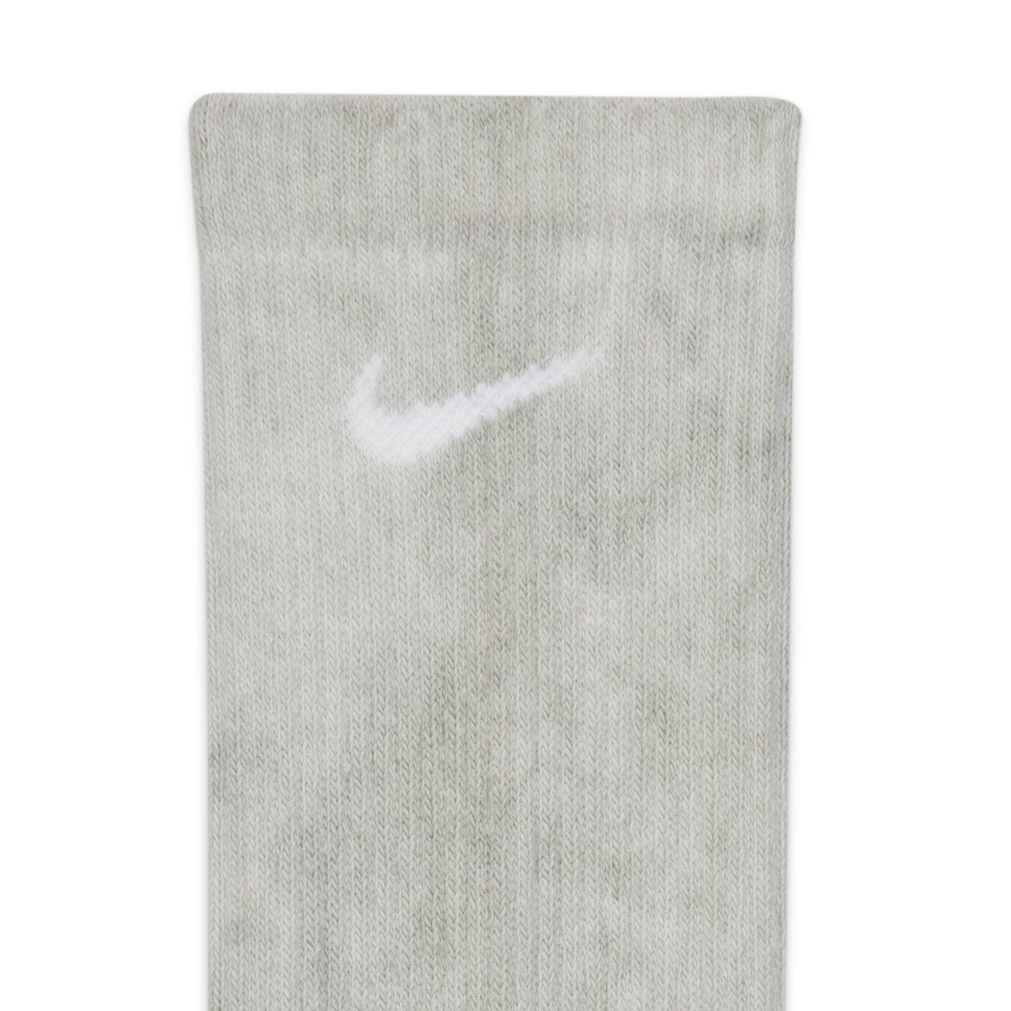 NIKE Socks Nike Everyday Plus Cushioned Crew Socks