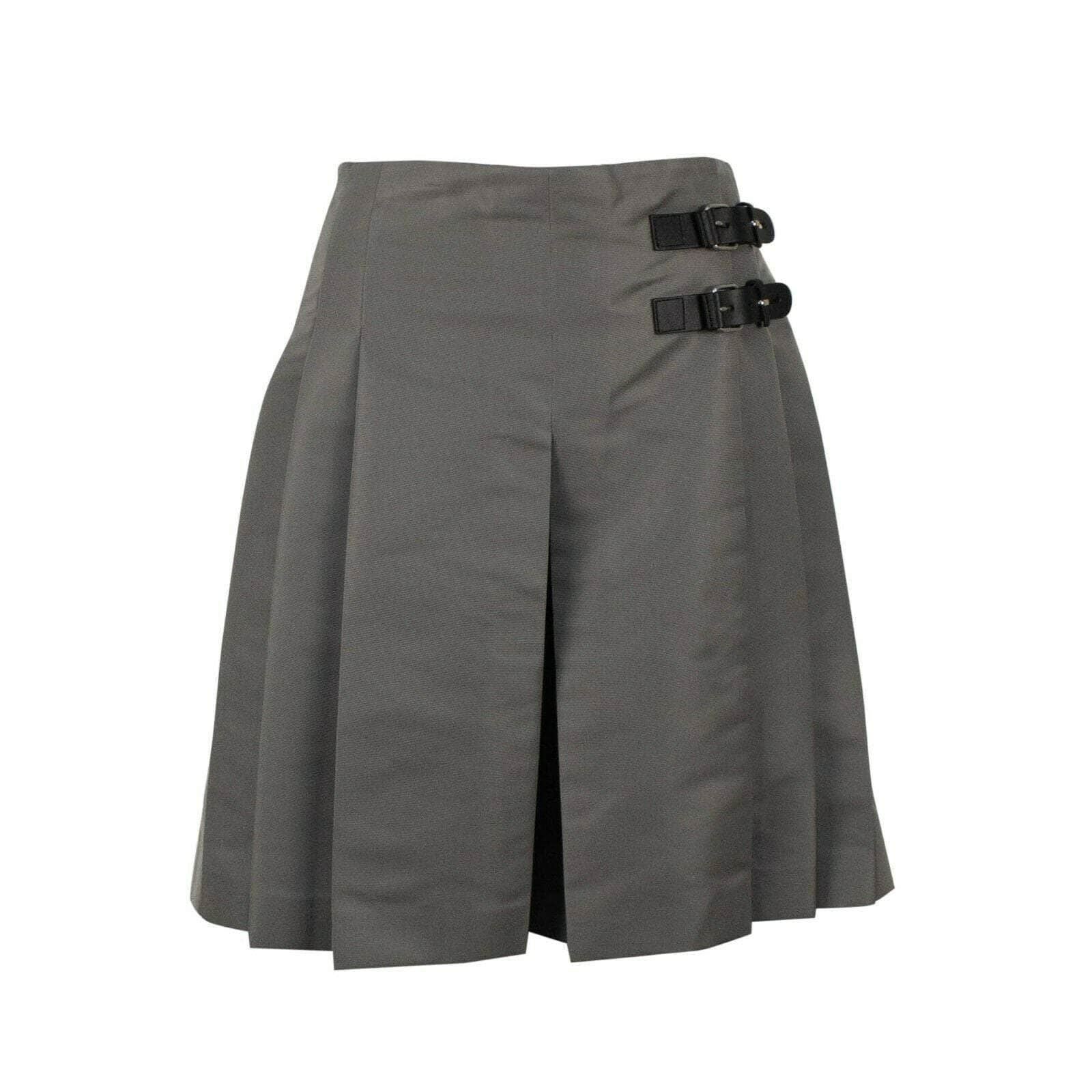 Red Valentino 67V-428/38 NWT RED VALENTINO Grey Satin Thick Pleated Flare Shorts Size EU 38 $1020 67V-428/38