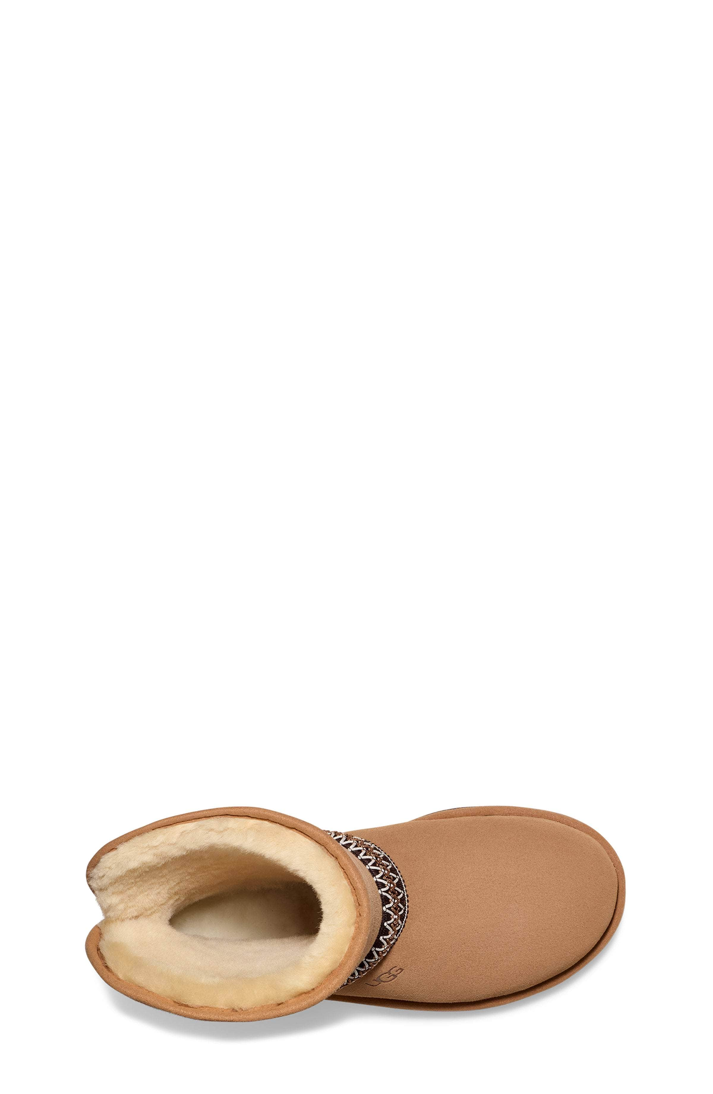 UGG FOOTWEAR UGG Classic Short Crescent - Women's