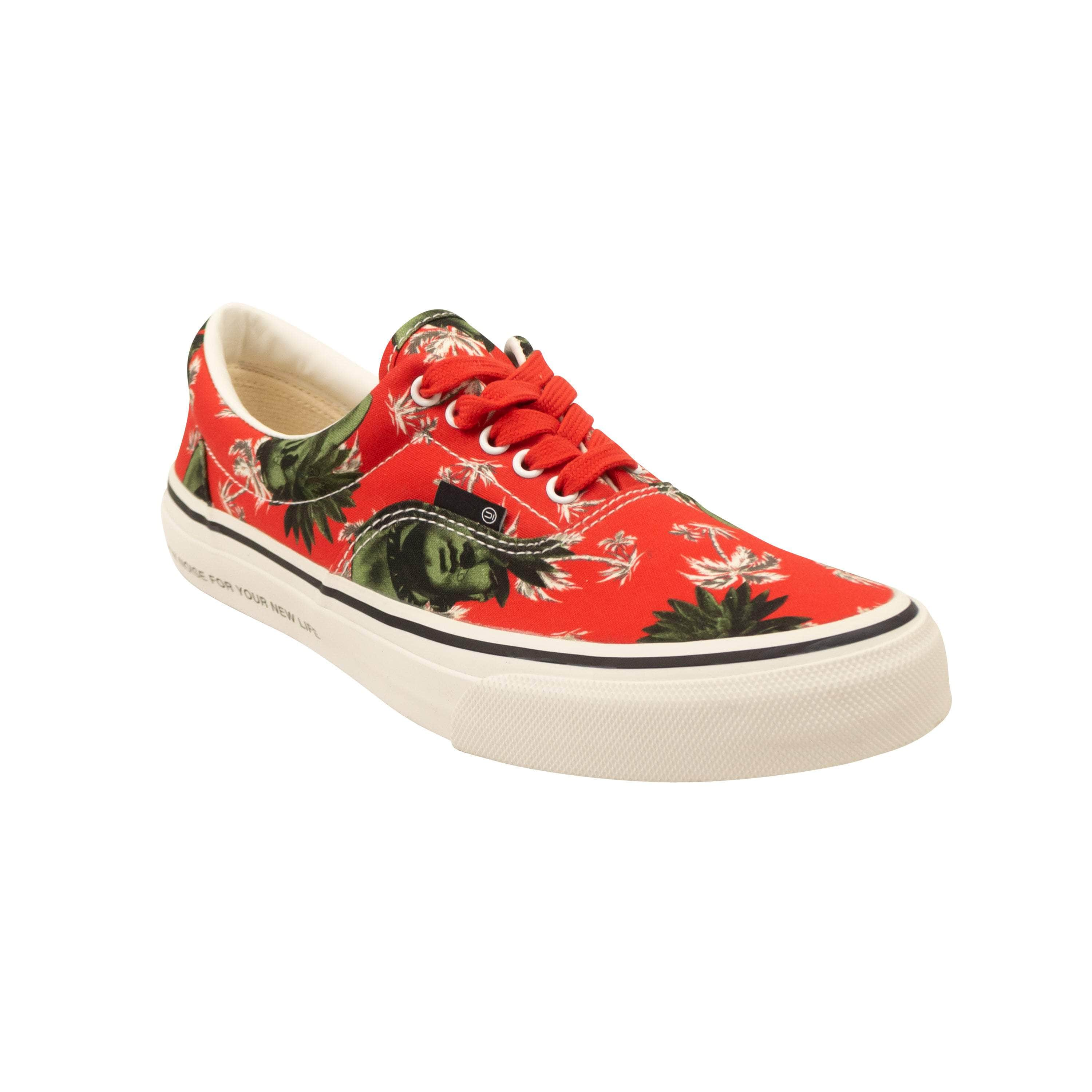 UNDERCOVER 95-UND-2005/L NIB UNDERCOVER Red Face Print Canvas Low Top Sneakers Size L 95-UND-2005/L