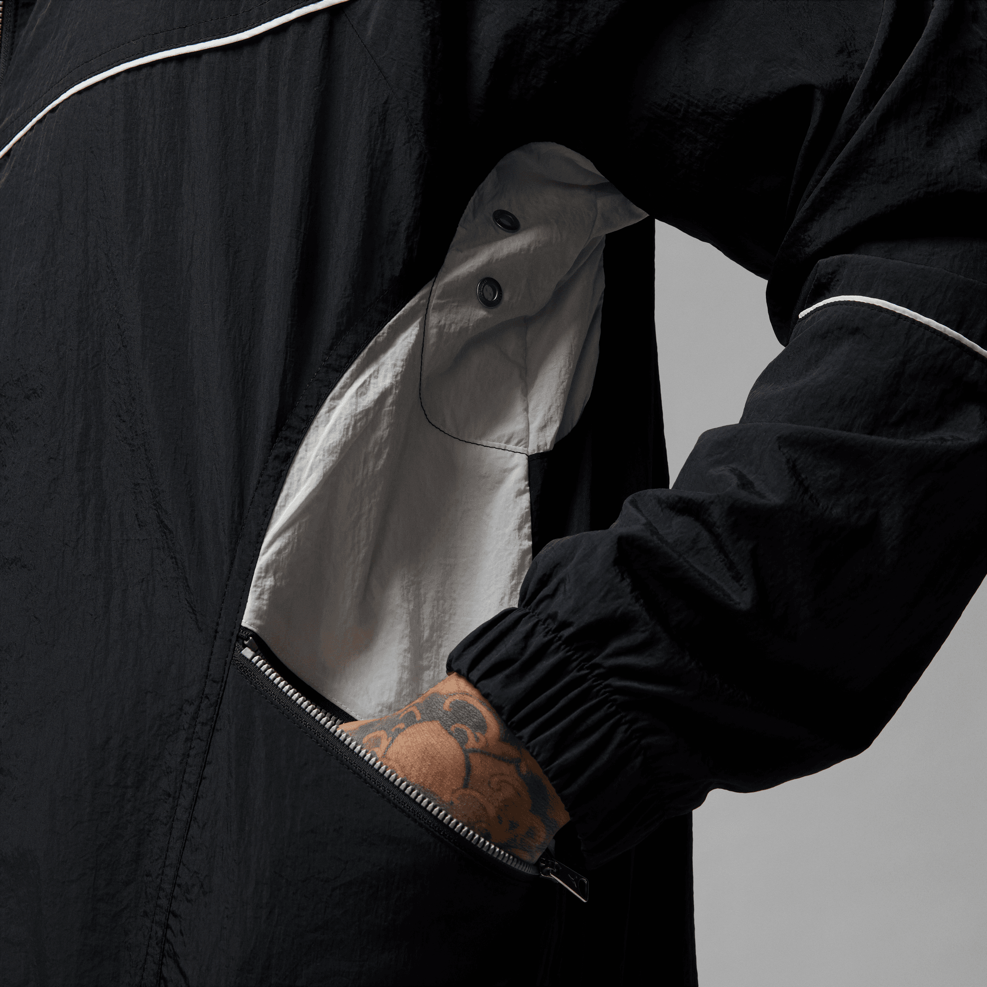 Air Jordan Essentials Warm Up Jacket Men s GBNY