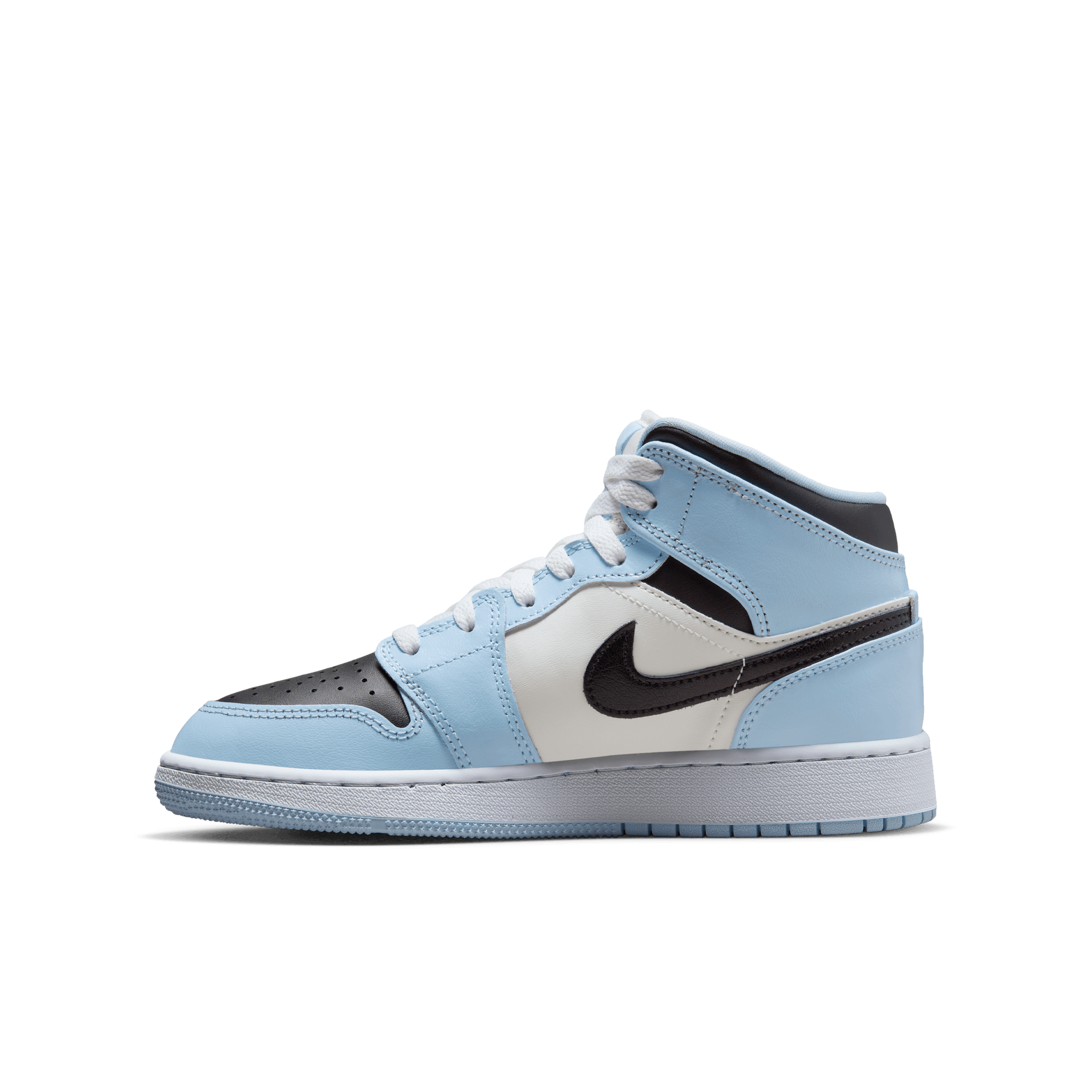 Air Jordan 1 Mid Boy s Grade School