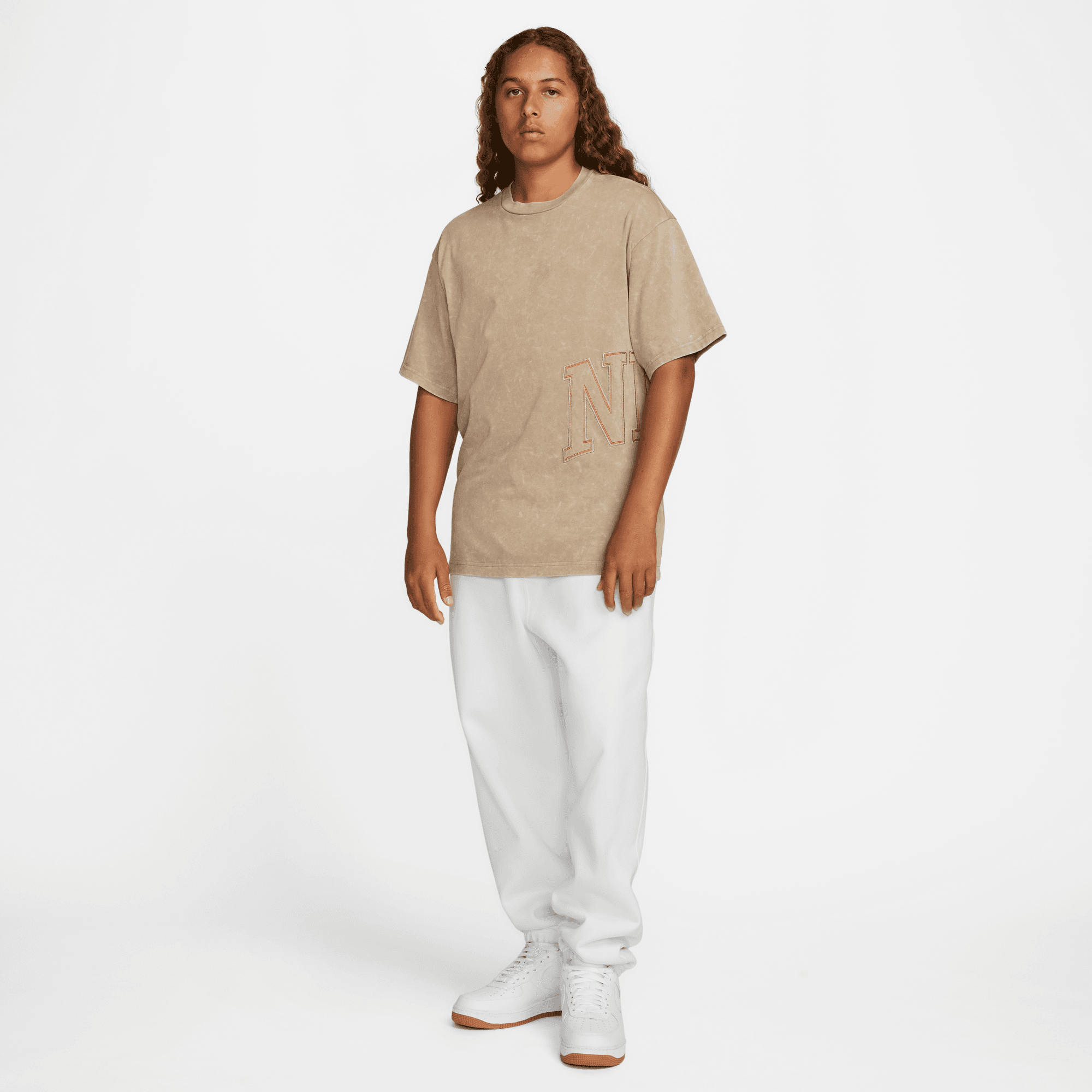 How to Style an Nike Oversized T-shirt.