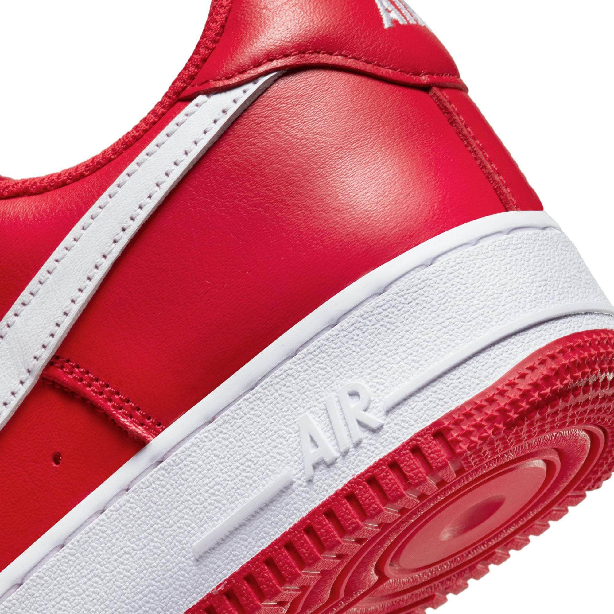 Nike Men Air Force 1 Low Retro (university red / white)