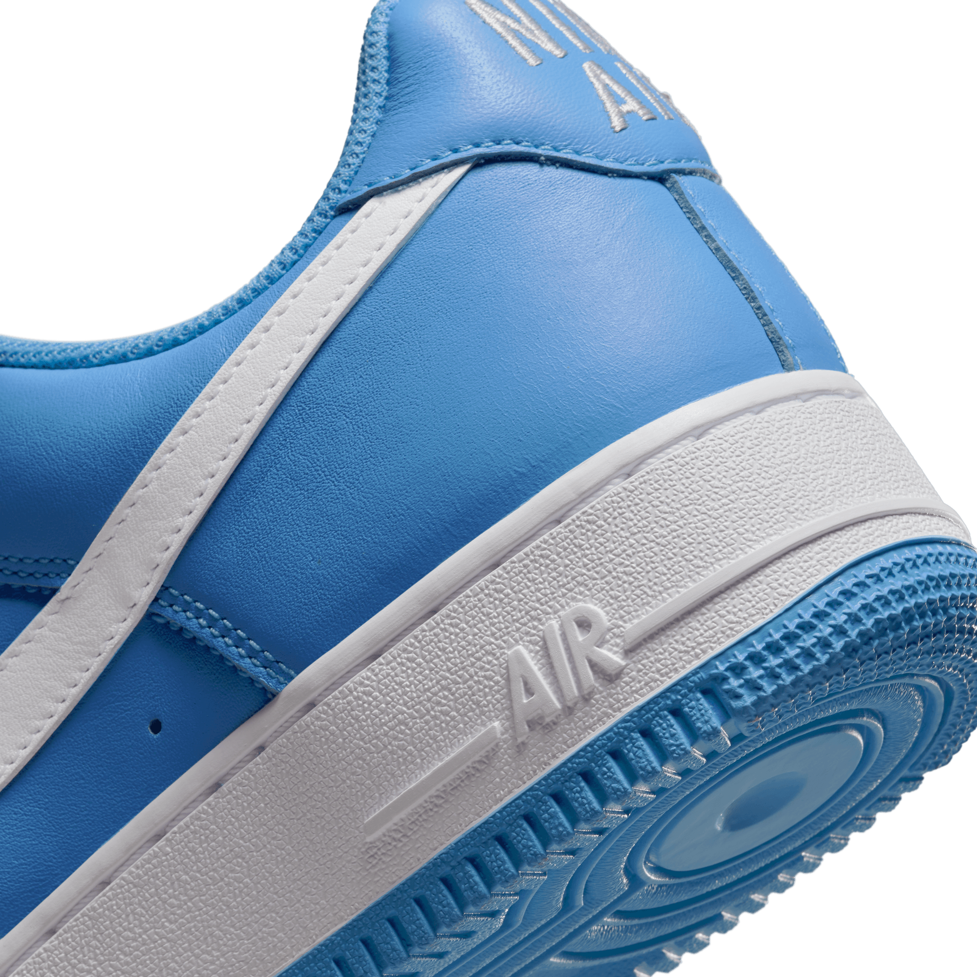 Nike air force top 1 low unc