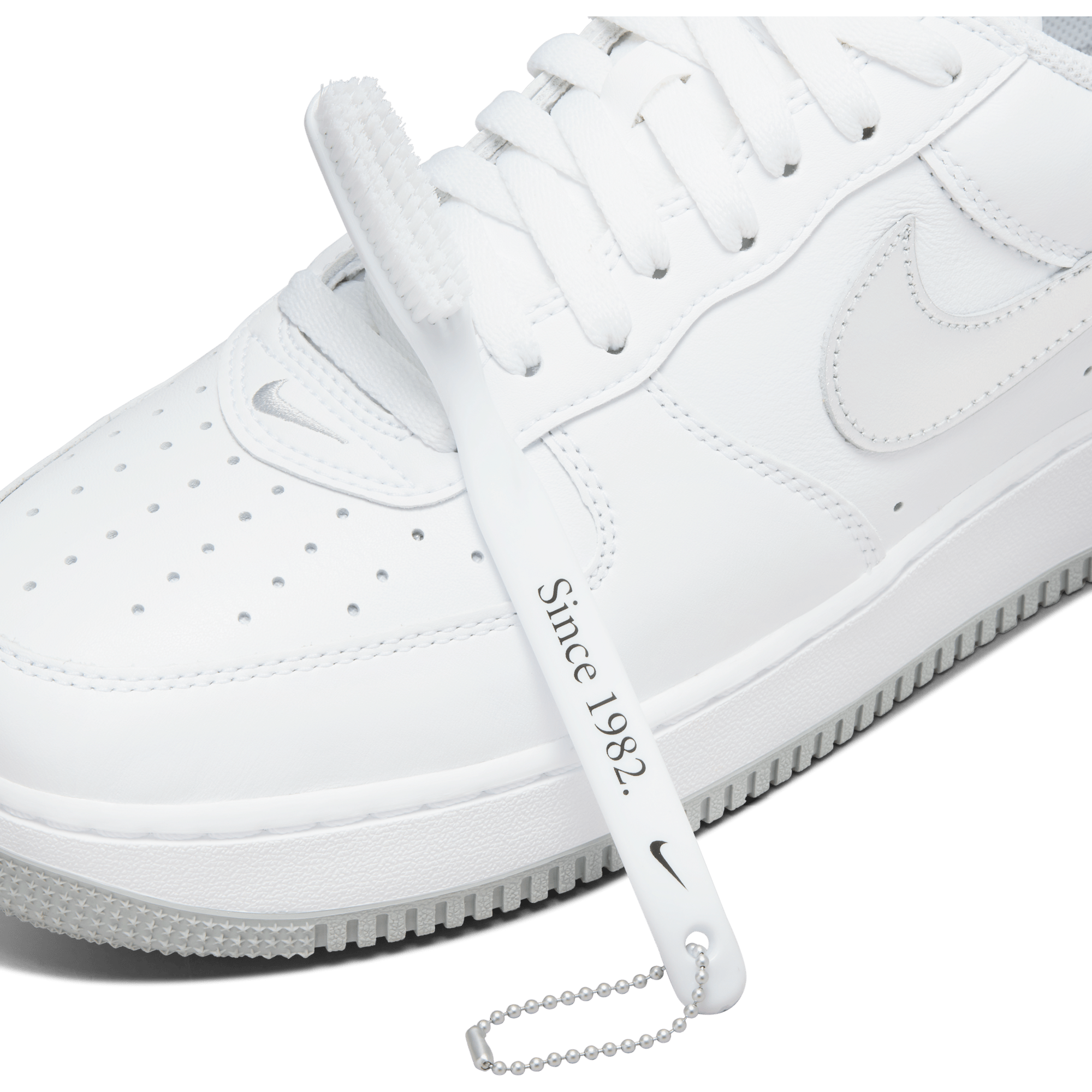 Nike air force sales 1 low sportscene
