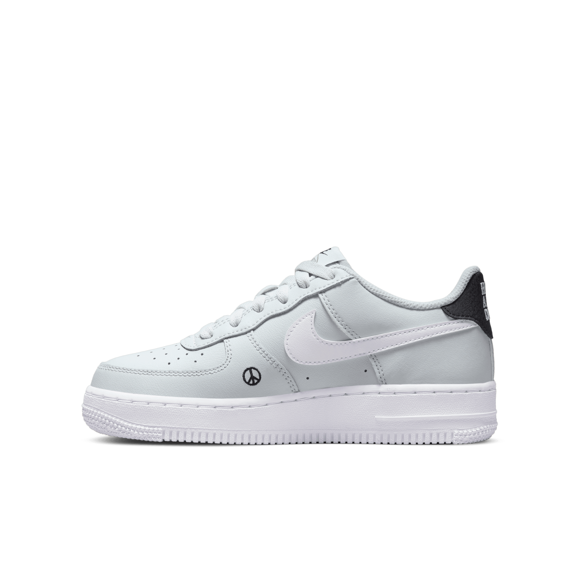 Nike air force 2025 1 black grade school