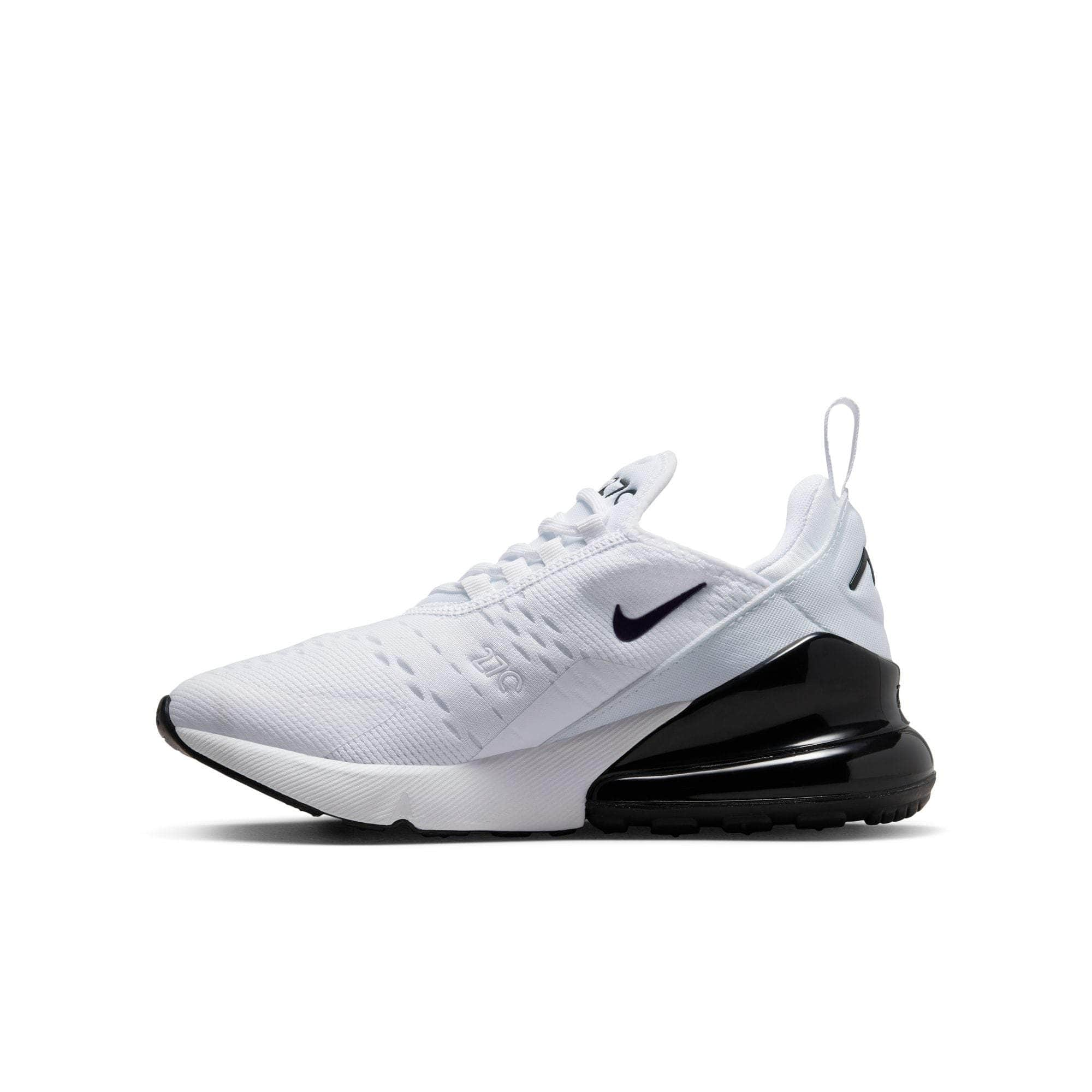 Black and white shop nike 270s