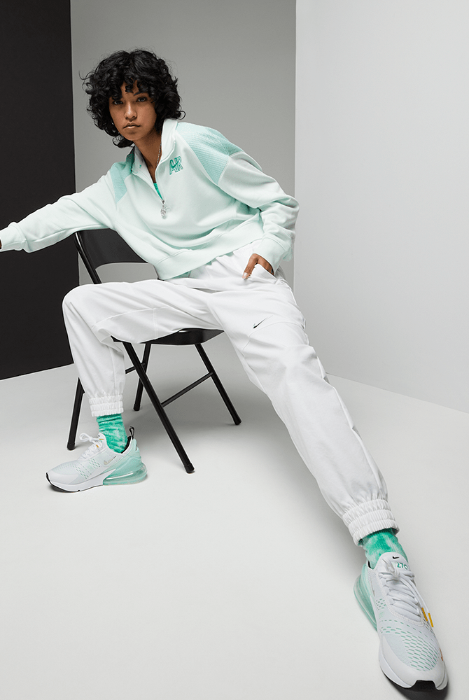 Nike Air Max 270 Women s