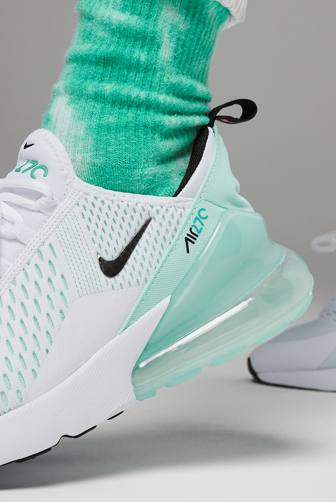 Turquoise nike sales air max 270