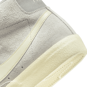 Nike Blazer Mid '77 Premium Shoes - Men's - GBNY