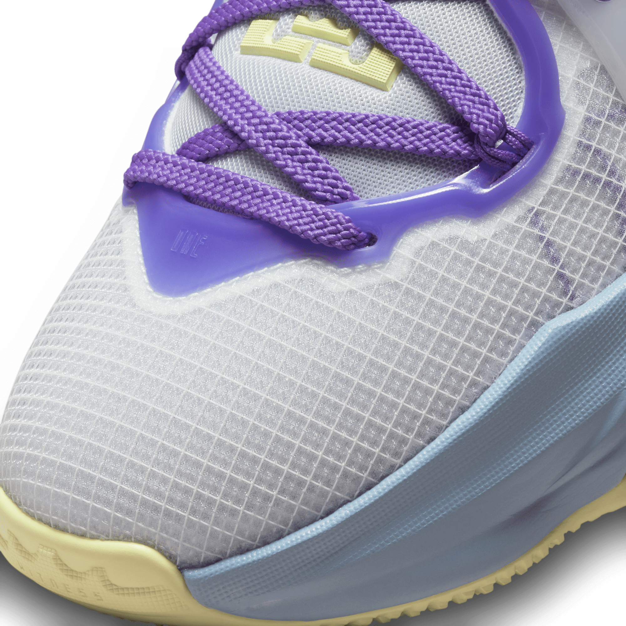 Lebron 15 grade school sales sale