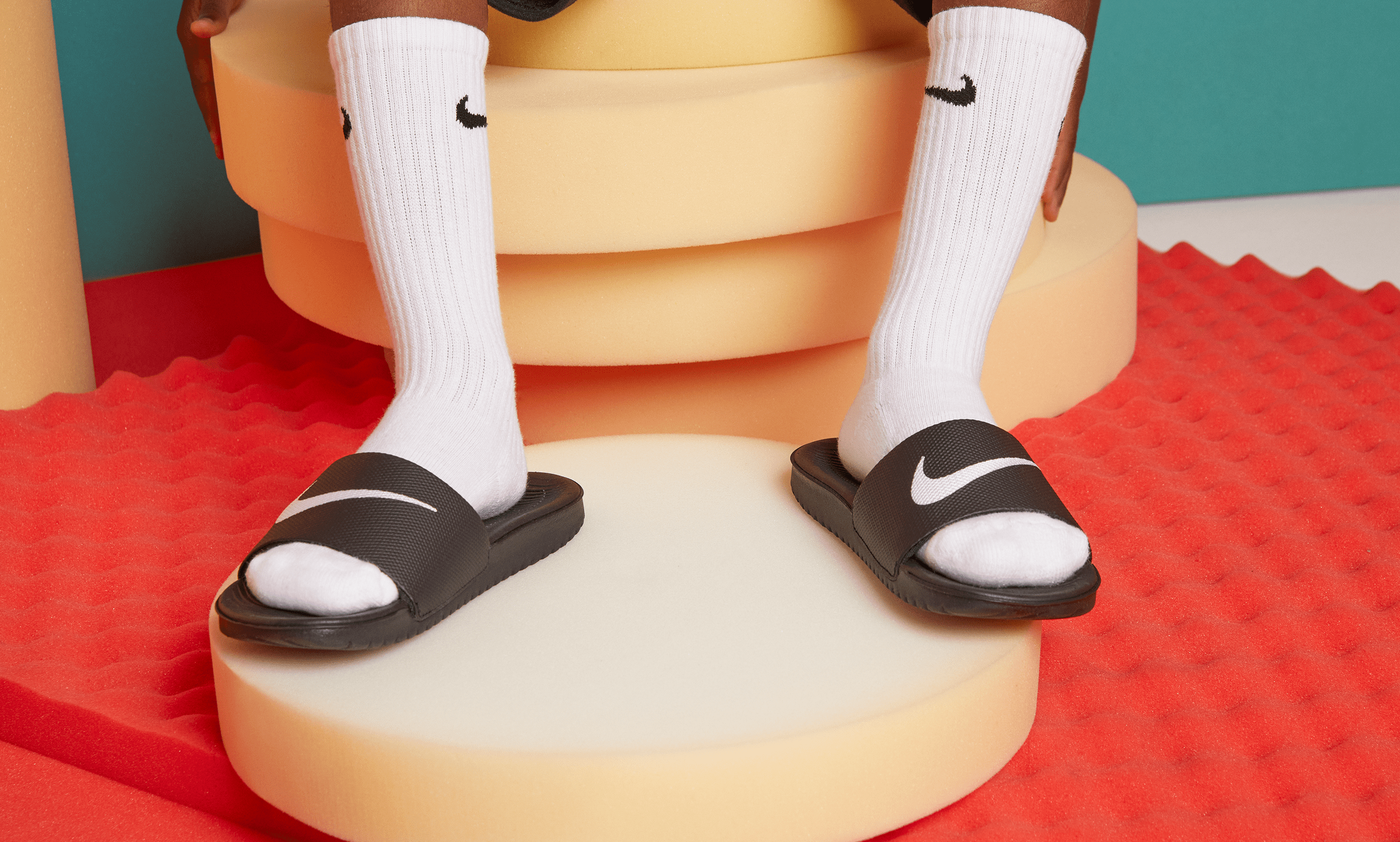 Nike Kawa Slides Kids