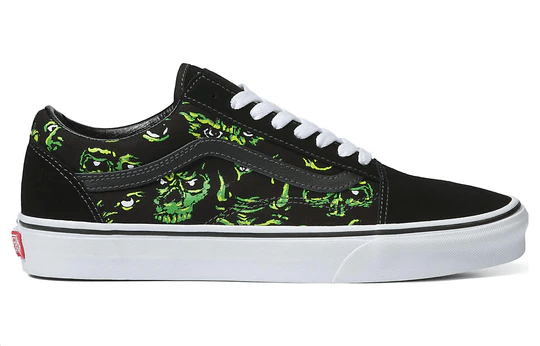Supreme vans skull on feet hot sale